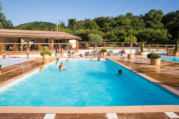 piscine chauffée du camping drôme