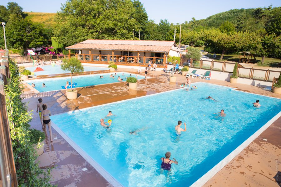 grandes piscines pataugeoire au camping la garenne